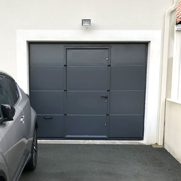 Bloqueur de portillon pour porte de garage coulissante