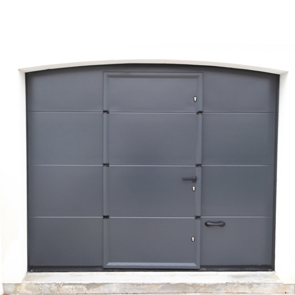 Porte de garage sectionne lisse grise sablé avec portillon