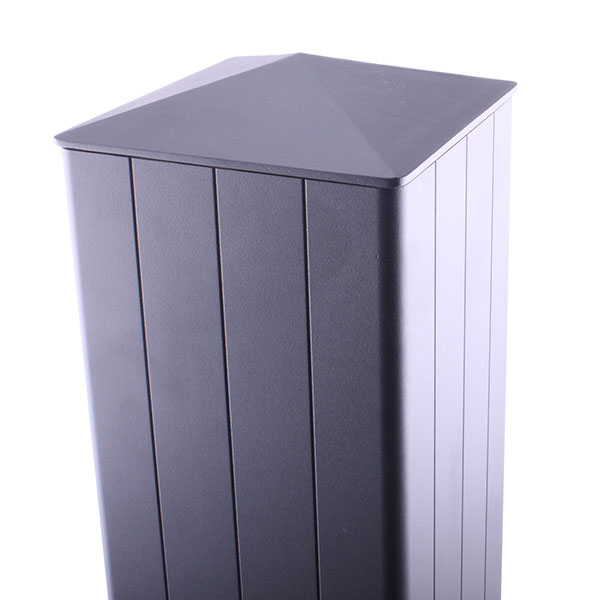 Poteau aluminium sur mesure
