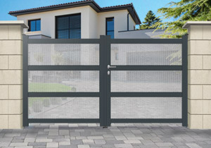 Portail aluminium battant modern